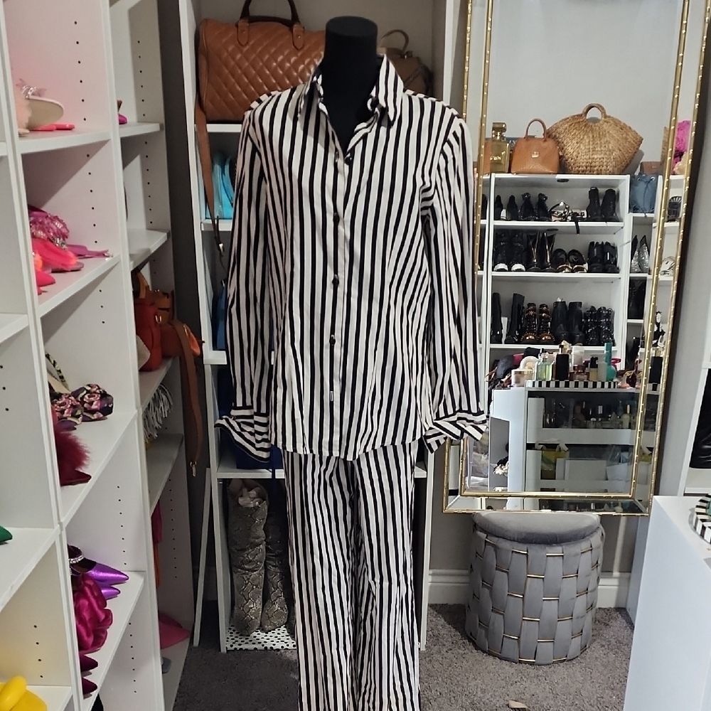Elegant Black and White Striped Women's Jumpsuit